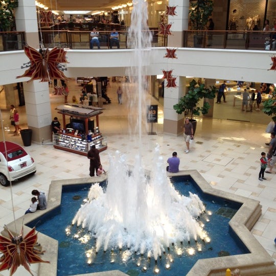 Mall Fountain